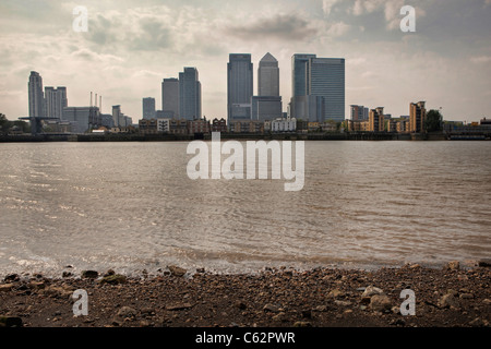 Canary Wharf wie über der Themse aus gesehen Stockfoto