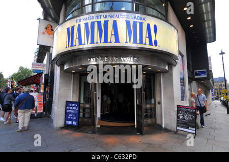 Prince Of Wales Theatre, Mamma Mia!, London, England, UK Stockfoto