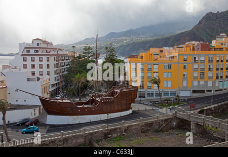 Nachbau der Santa Maria, das Segelboot von Columbus, Alameda, Santa Cruz, La Palma, Kanarische Inseln, Spanien, Europa Stockfoto