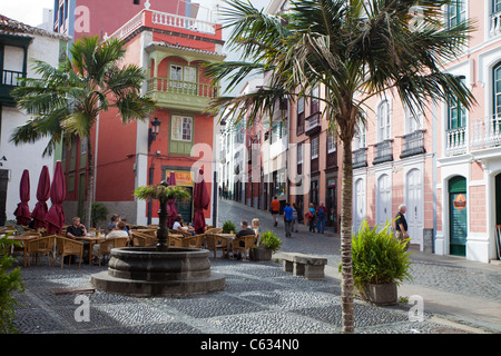 Street Cafe Shop am Ort Placeta De borrero, typische Häuser, Santa Cruz, La Palma, Kanarische Inseln, Spanien, Europa Stockfoto