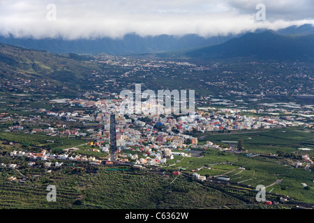 Blick von der Terrasse der Aussichtspunkt El Time über das Tal von Aridane und die Stadt Los Llanos de Aridane, La Palma, Kanarische Inseln, Spanien, Europa Stockfoto