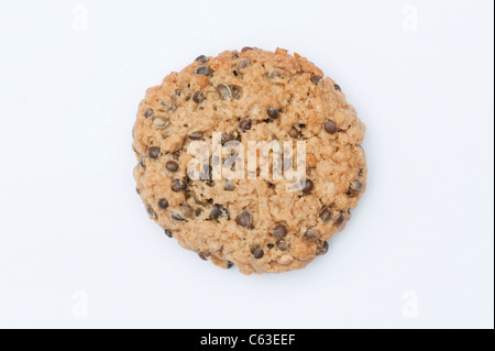 Hanf Samen Cookies. Hausgemachte Kekse mit Hanfsamen auf weißem Hintergrund Stockfoto