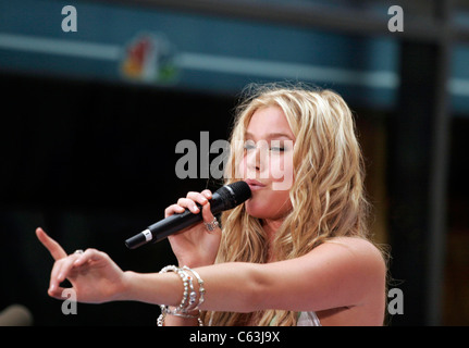 Joss Stone auf der Bühne für NBC heute zeigen Konzertreihe mit JOSS STONE, Rockefeller Center, New York, NY, 26. August 2005. Foto Stockfoto