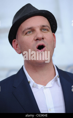 Mike O' Malley im Ankunftsbereich für EAT PRAY LOVE Premiere, The Ziegfeld Theatre, New York, NY 10. August 2010. Foto von: Kristin Callahan/Everett Collection Stockfoto