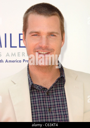 Chris O'Donnell im Ankunftsbereich für Trident und lächelt über Amerika kaut, SMILE Kampagne Veranstaltung, The London Hotel West Hollywood, CA 10. August 2010. Foto von: Dee Cercone/Everett Collection Stockfoto