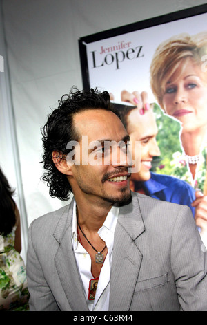 Marc Anthony im Ankunftsbereich für MONSTER-IN-LAW Los Angeles Premiere, Manns National Theatre in Westwood, Los Angeles, CA, Freitag, Stockfoto