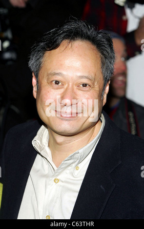Ang Lee im Ankunftsbereich für JARHEAD Premiere von Universal Pictures, The Ziegfeld Theatre, New York, NY, 30. Oktober 2005. Foto von: Stockfoto