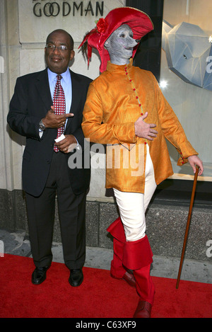 Al Roker im Ankunftsbereich für Madonna LOTSA DE KASCHA Book Launch Party, Bergdorf Goodman Kaufhaus, New York, NY, 7. Juni 2005. Foto von: Gregorio Binuya/Everett Collection Stockfoto