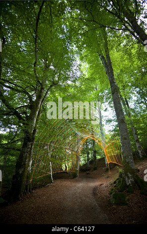 Die Land Art Arbeit bezeichnet "Kathedrale" von Sean McGinnis (Frankreich) Installation de Land-Art Intitulée "Kathedrale" Par S. McGinnis. Stockfoto