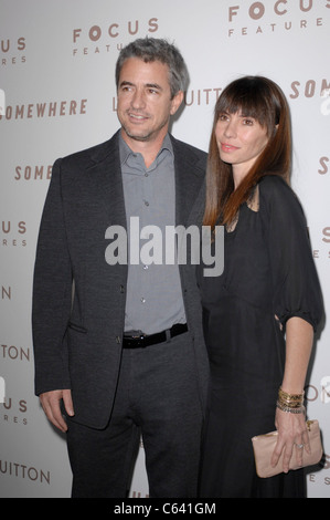 Dermot Mulroney, Gast bei Anreise für SOMEWHERE Premiere, Arclight Hollywood, Los Angeles, CA 7. Dezember 2010. Foto von: Elizabeth Goodenough/Everett Collection Stockfoto