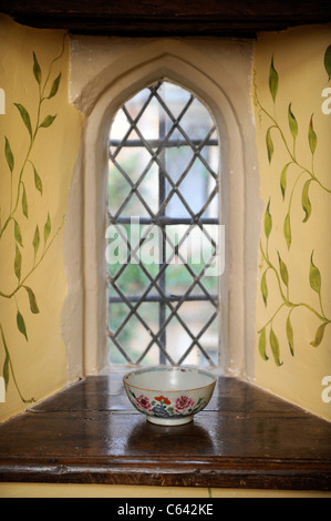 Fenster in der großen Kammer im Cothay Manor in der Nähe von Wellington, Somerset UK Stockfoto
