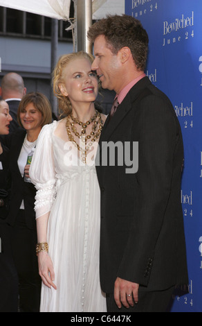 Nicole Kidman, Will Ferrell im Ankunftsbereich für verliebt in eine Hexe Weltpremiere, The Ziegfeld Theatre, New York, NY, 13. Juni 2005. Foto von: Gregorio Binuya/Everett Collection Stockfoto