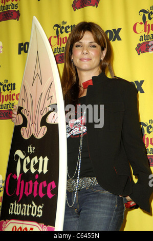 Sandra Bullock im Presseraum für 2005 TEEN CHOICE AWARDS, The Gibson Amphitheatre, Universal City, Los Angeles, Kalifornien, 14. August 2005. Foto von: Michael Germana/Everett Collection Stockfoto