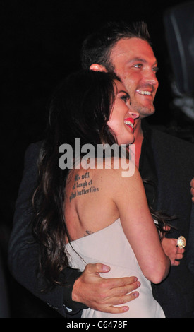 Brian Austin Green, Megan Fox im Ankunftsbereich für PASSIONSSPIELE Toronto International Film Festival (TIFF) Premiere Screening, Ryerson Theatre, Toronto, ON 10. September 2010. Foto von: Gregorio T. Binuya/Everett Collection Stockfoto