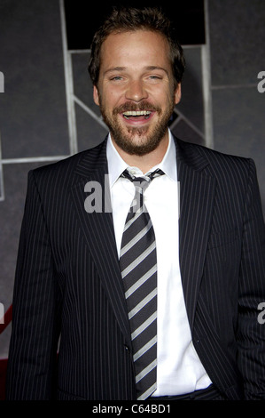 Peter Sarsgaard im Ankunftsbereich für FLIGHTPLAN Premiere, El Capitan Theatre, Los Angeles, Kalifornien, 19. September 2005. Foto von: Michael Stockfoto