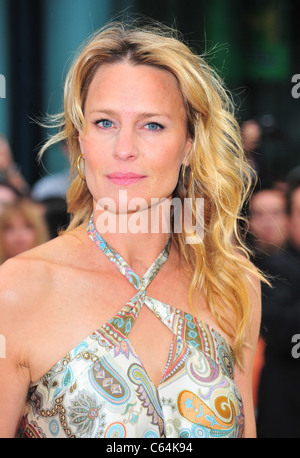 Robin Wright bei der Ankunft für die VERSCHWÖRER Premiere Vorführung beim Toronto International Film Festival (TIFF), Roy Thomson Hall, Toronto, ON 11. September 2010. Foto von: Gregorio T. Binuya/Everett Collection Stockfoto