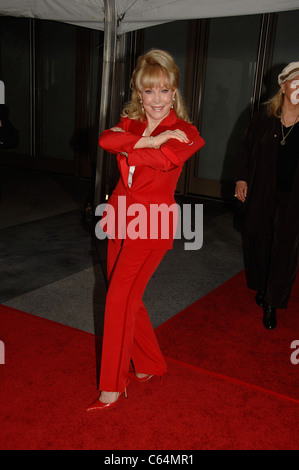 Barbara Eden in Anwesenheit Fame für Hollywood Walk of 50. Feier, Hollywood & Highland Grand Ballroom, Los Angeles, CA 3. November 2010. Foto von: Michael Germana/Everett Collection Stockfoto