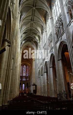 Kathedrale Saint-Gatien, Langhaus und Chor, Stadt: Tours (Indre et Loire, Frankreich). Stockfoto