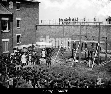 Hinrichtung von Mary Surratt, Lewis Powell, David Herold und George Atzerodt am 7. Juli 1865 in Fort McNair in Washington, D.C. Stockfoto