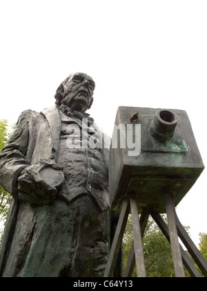 William Henry Fox Talbot Statue von Greta Berlin Stockfoto