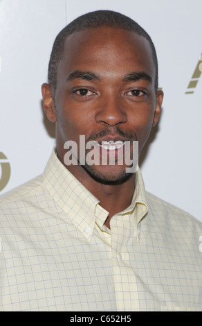 Anthony Mackie im Ankunftsbereich für LAVO 2nd Anniversary Celebration, LAVO Restaurant und Nachtclub The Palazzo, Las Vegas, NV 13. August 2010. Foto von: James Atoa/Everett Collection Stockfoto