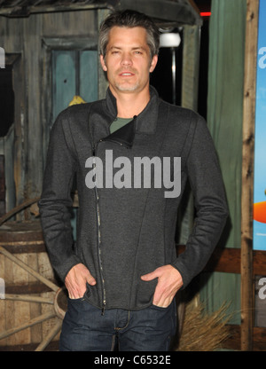 Timothy Olyphant im Ankunftsbereich für RANGO Premiere, Village Theatre in Westwood, Los Angeles, CA 14. Februar 2011. Foto von: Dee Cercone/Everett Collection Stockfoto