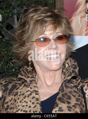 Jane Fonda im Ankunftsbereich für woher weißt du, Premiere, Dorf & Bruin Theater in Westwood, Los Angeles, CA 13. Dezember 2010. Foto von: Elizabeth Goodenough/Everett Collection Stockfoto