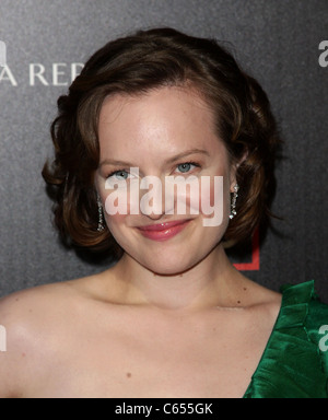 Elisabeth Moss im Ankunftsbereich für AMC MAD MEN Staffel vier Premiere Screening, Mann 6 Theater in Hollywood, Los Angeles, CA 20. Juli 2010. Foto von: Adam Orchon/Everett Collection Stockfoto