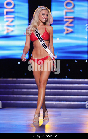 Miss South Carolina USA, Courtney Turner in die Teilnehmerliste für 2011 Miss USA Vorrunde, Planet Hollywood Resort & Casino, Las Vegas, NV 15. Juni 2011. Foto von: James Atoa/Everett Collection Stockfoto