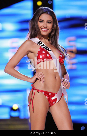 Verpassen Sie Utah USA, Jamie Lynn Crandall in die Teilnehmerliste für 2011 Miss USA Vorrunde, Planet Hollywood Resort & Casino, Las Vegas, NV 15. Juni 2011. Foto von: James Atoa/Everett Collection Stockfoto