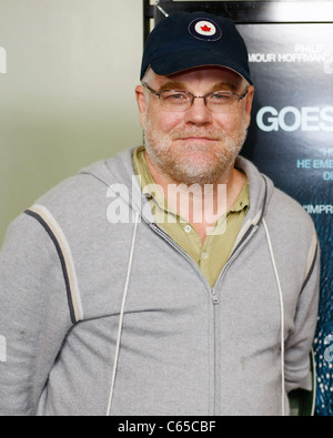 Philip Seymour Hoffman im Ankunftsbereich für JACK GOES BOATING Premiere, Landmark Theater, Los Angeles, CA 13. September 2010. Foto von: Craig Bennett/Everett Collection Stockfoto