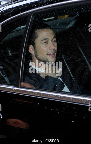 Joseph Gordon-Levitt, besucht die "Late Show With David Letterman" unterwegs für Promi-Schnappschüsse - Mittwoch, New York, NY 14. Juli 2010. Foto von: Ray Tamarra/Everett Collection Stockfoto
