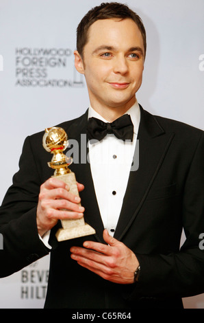 Jim Parsons im Presseraum für The Hollywood Foreign Press Association 68. Annual Golden Globes Awards - PRESS ROOM, Beverly Hilton Hotel in Los Angeles, CA 16. Januar 2011. Foto von: Jef Hernandez/Everett Collection Stockfoto