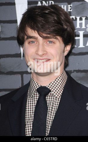 Daniel Radcliffe im Ankunftsbereich für Harry Potter & die Heiligtümer des Todes - Teil 1 Premiere, Alice Tully Hall im Lincoln Center, New York, NY 15. November 2010. Foto von: Kristin Callahan/Everett Collection Stockfoto