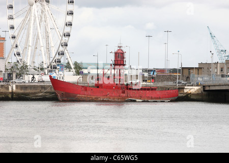 Feuerschiff Kitiwake vertäut am Kai von O2 in Dublin Stockfoto