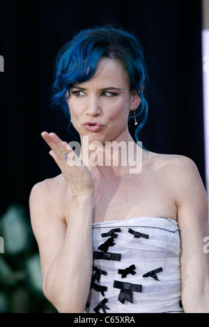 Juliette Lewis bei Ankunft für den Schalter Premiere, Arclight Hollywood Cinerama, Los Angeles, CA 16. August 2010. Foto von: Adam Orchon/Everett Collection Stockfoto