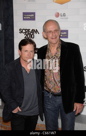 Fox, Christopher Lloyd im Ankunftsbereich für Spike TV SCREAM 2010, Greek Theatre, Los Angeles, CA 16. Oktober 2010. Foto von: Michael Germana/Everett Collection Stockfoto