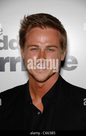 Richard Reid im Ankunftsbereich für LOVE WEDDING MARRIAGE Premiere, Pacific Design Center, Los Angeles, CA 17. Mai 2011. Foto von: Michael Germana/Everett Collection Stockfoto