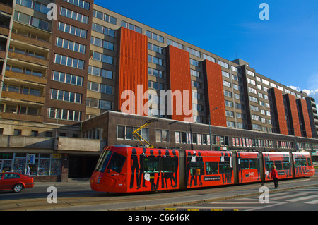 Olšanské Namesti Platz mit sozialistischen Ära Wohn blockiert Zizkov Viertel Prag Tschechische Republik Europa Stockfoto