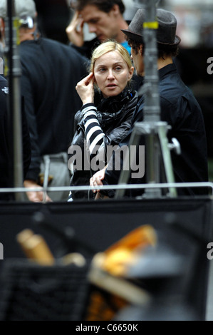 Madonna am Standort für Madonna Regie Dreharbeiten für W.E, Manhattan, New York, NY 17. September 2010. Foto von: William D. Stockfoto