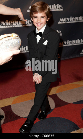 Trevor Thompson im Ankunftsbereich für 19. jährliche Movieguide Awards Gala-Teil 2, Universal Hilton Hotel, Los Angeles, CA am 18 Februar, Stockfoto