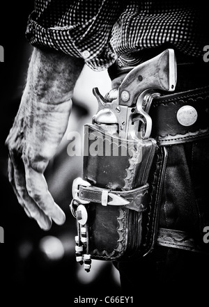 Cowboy Action Pistole und Holster Monochrom Stockfoto