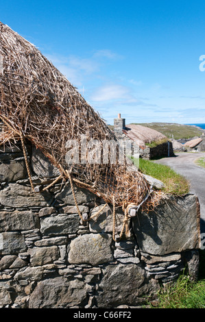 Die restaurierten Blackhouse Dorf von Na Geàrrannan auf der Isle of Lewis auf den äußeren Hebriden. Stockfoto