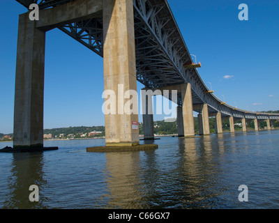 Tappan Zee Bridge über den Hudson river Stockfoto