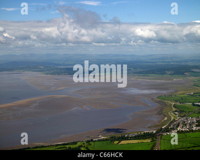 Morcambe Bay, North West England, aus der Luft, Blick nach Norden zum Grange über Sand Stockfoto