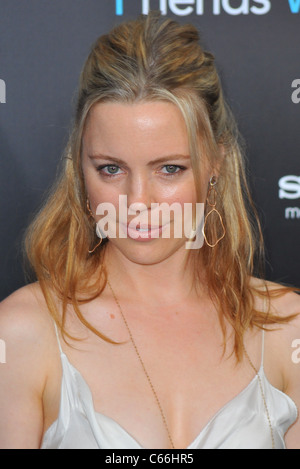 Melissa George im Ankunftsbereich für FRIENDS WITH BENEFITS Premiere, The Ziegfeld Theatre, New York, NY 18. Juli 2011. Foto von: Gregorio T. Binuya/Everett Collection Stockfoto