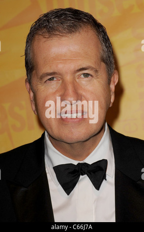 Mario Testino im Ankunftsbereich für El Museo del Barrio Gala, Restaurant Cipriani 42nd Street, New York, NY 26. Mai 2011. Foto von: Kristin Callahan/Everett Collection Stockfoto