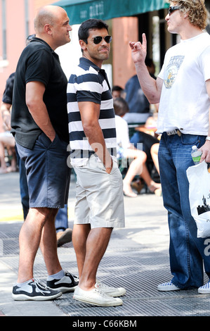 Mark Consuelos herein unterwegs Promi-Schnappschüsse - Freitag, Greenwich Village, New York, NY 25. Juni 2010. Foto von: Ray Tamarra/Everett Collection Stockfoto