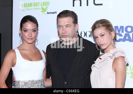 Alia Baldwin, Stephen Baldwin, Hailey Baldwin im Ankunftsbereich für MONTE-CARLO-Premiere, AMC Loews Lincoln Square Theater, New York, Stockfoto