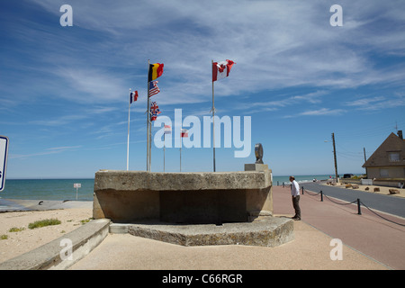 Umgebung von Juno Beach und das Kriegerdenkmal für die gefallenen kanadischen Soldaten, Normandie Stockfoto